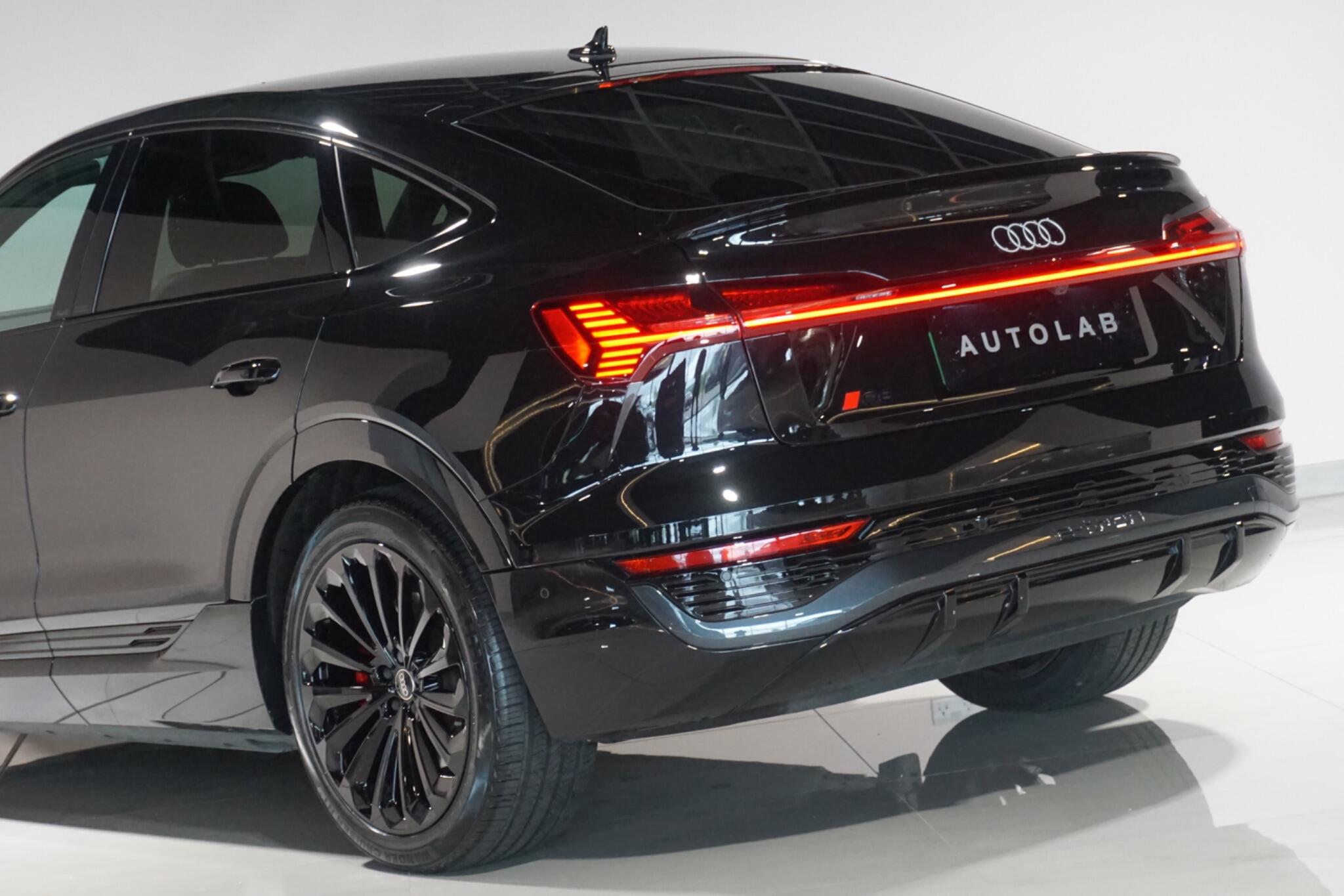 Audi Q8 e-tron 50 S line Sportback 5dr Electric Auto quattro 95kWh (11kW Charger) (340 ps)